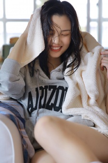 男子举报妻子出轨国企领导2次流产